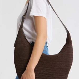 NWT Madewell Woven Shoulder Bag in Espresso